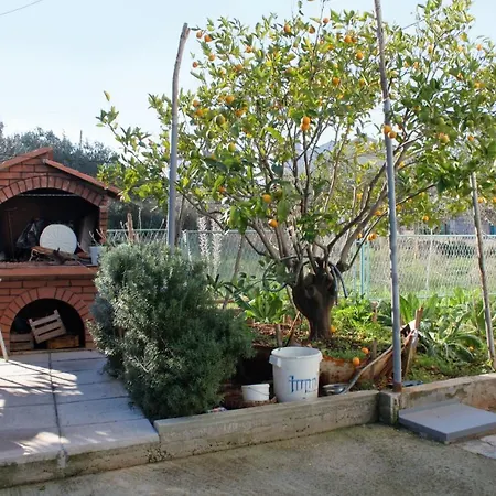 With Parking Space Slatine, Ciovo - 5999 アパート *