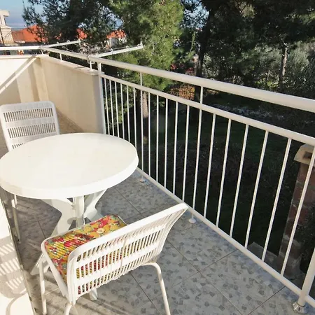 With Parking Space Slatine, Ciovo - 5999 דירה *